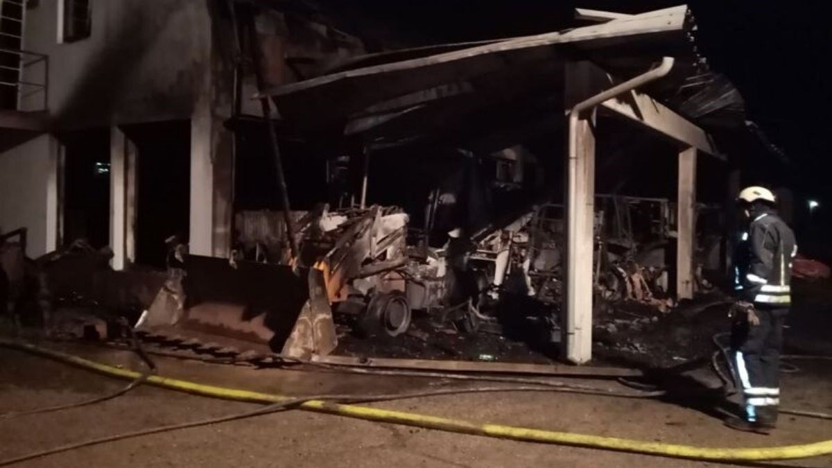 Požar u Iločkim podrumima: Izgorjeli strojevi za održavanje vinograda